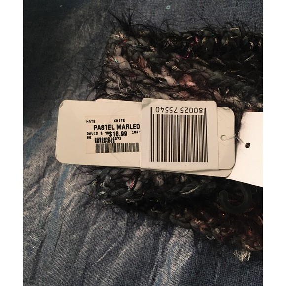 NWT! Hand knit head wrap - Picture 7 of 8